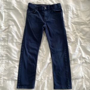 H&M girls stretch blue jeans. Size 6/7
